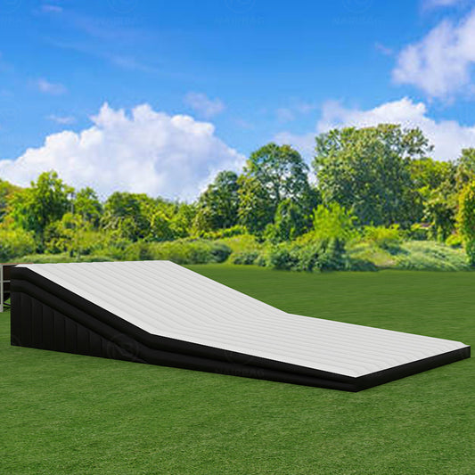 AB-007 15x8x3m Inflatable Bmx Ramp Jump Airbag Landing For Stunt Bike
