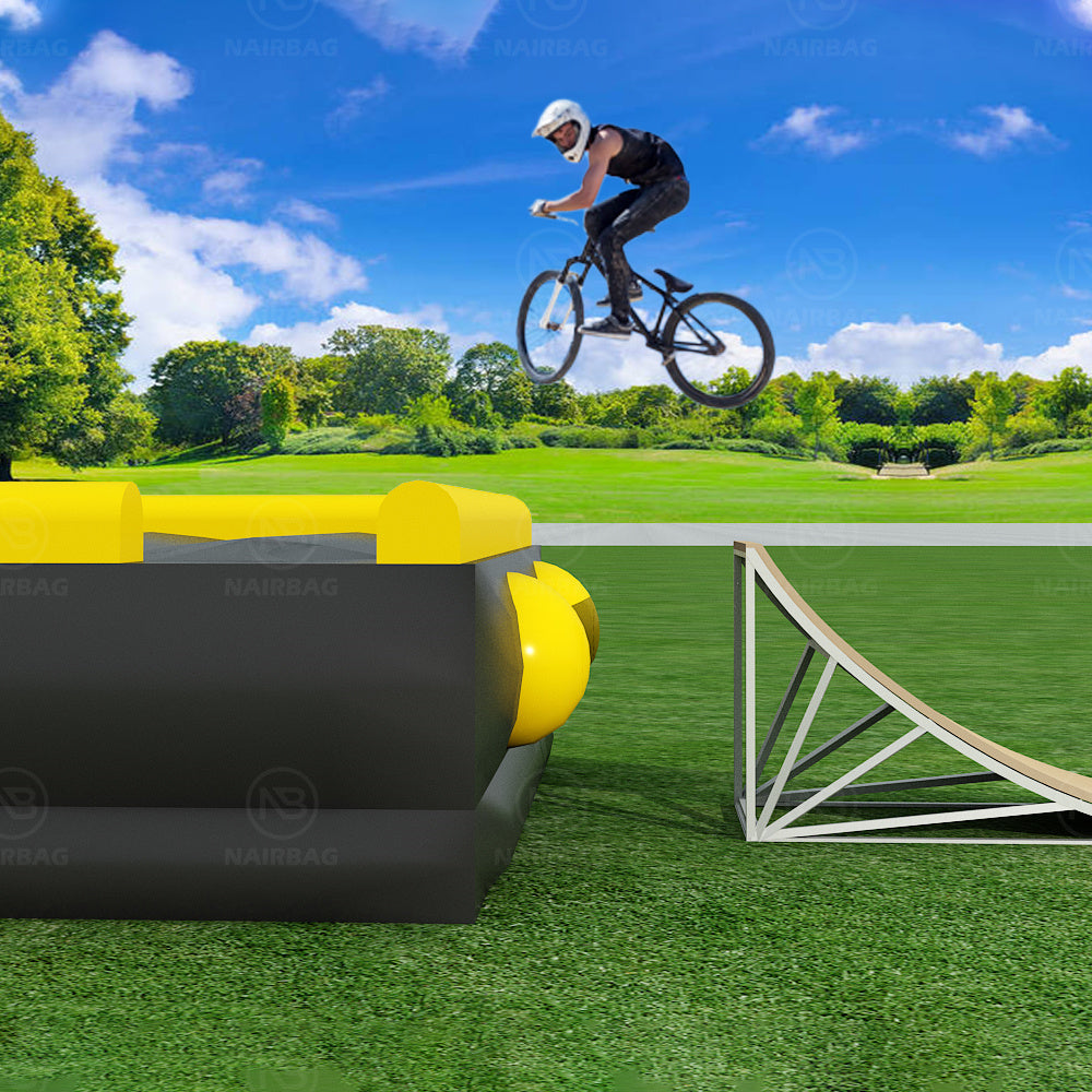 AB-002 7x7x1.5m High Jump Big Inflatable Stunt  Airbag Freestyle Landing Airbag