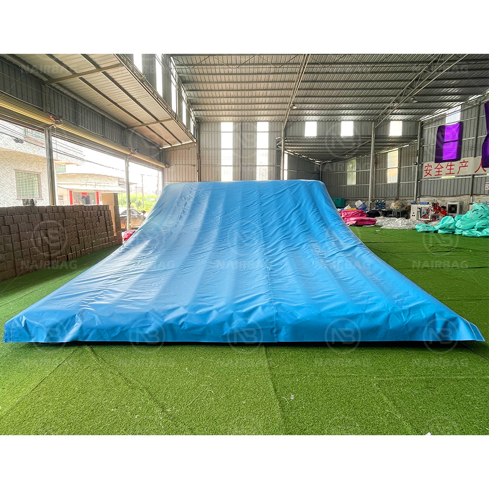 NB-AB250 Size 8x5x2mt BMX Landing Ramp for Tranning Inflatable Landing Airbag For Bike