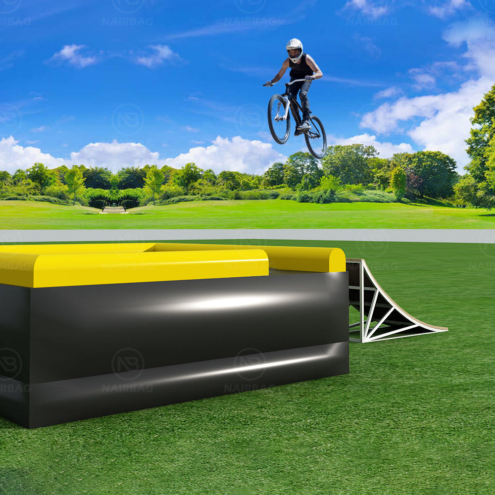 AB-002 7x7x1.5m High Jump Big Inflatable Stunt  Airbag Freestyle Landing Airbag