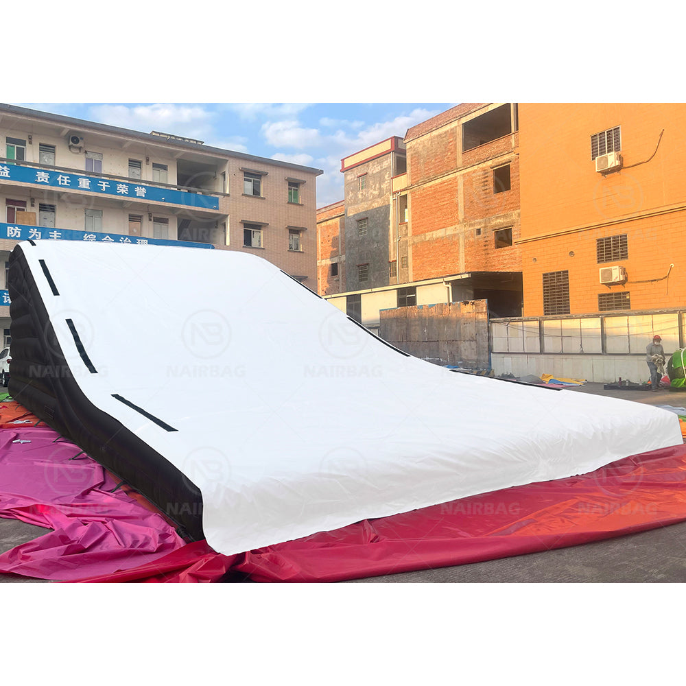 FMX-023 PRO Level FMX Inflatable Landing Airbag Freestyle Landing Mat Stunt Landing Airbag